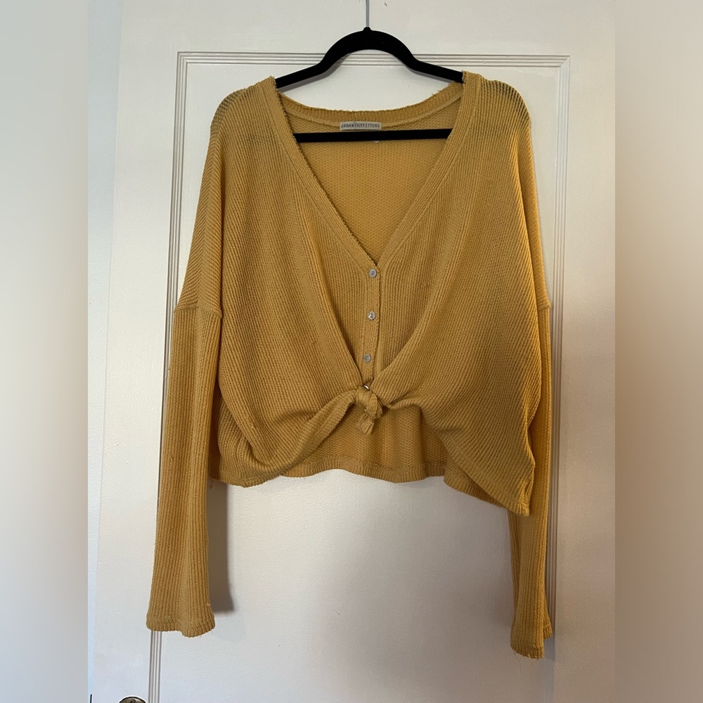 URBAN OUTFITTERS long sleeve